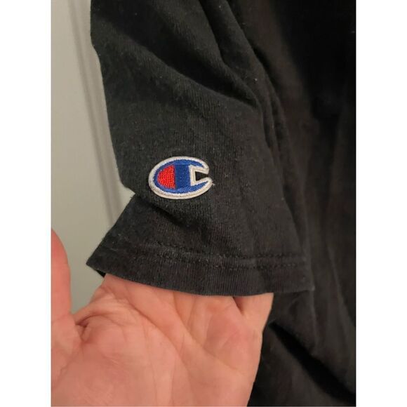 Vintage 90's Black Champion T-Shirt. Cool cracking. Size Large - Picture 7 of 8